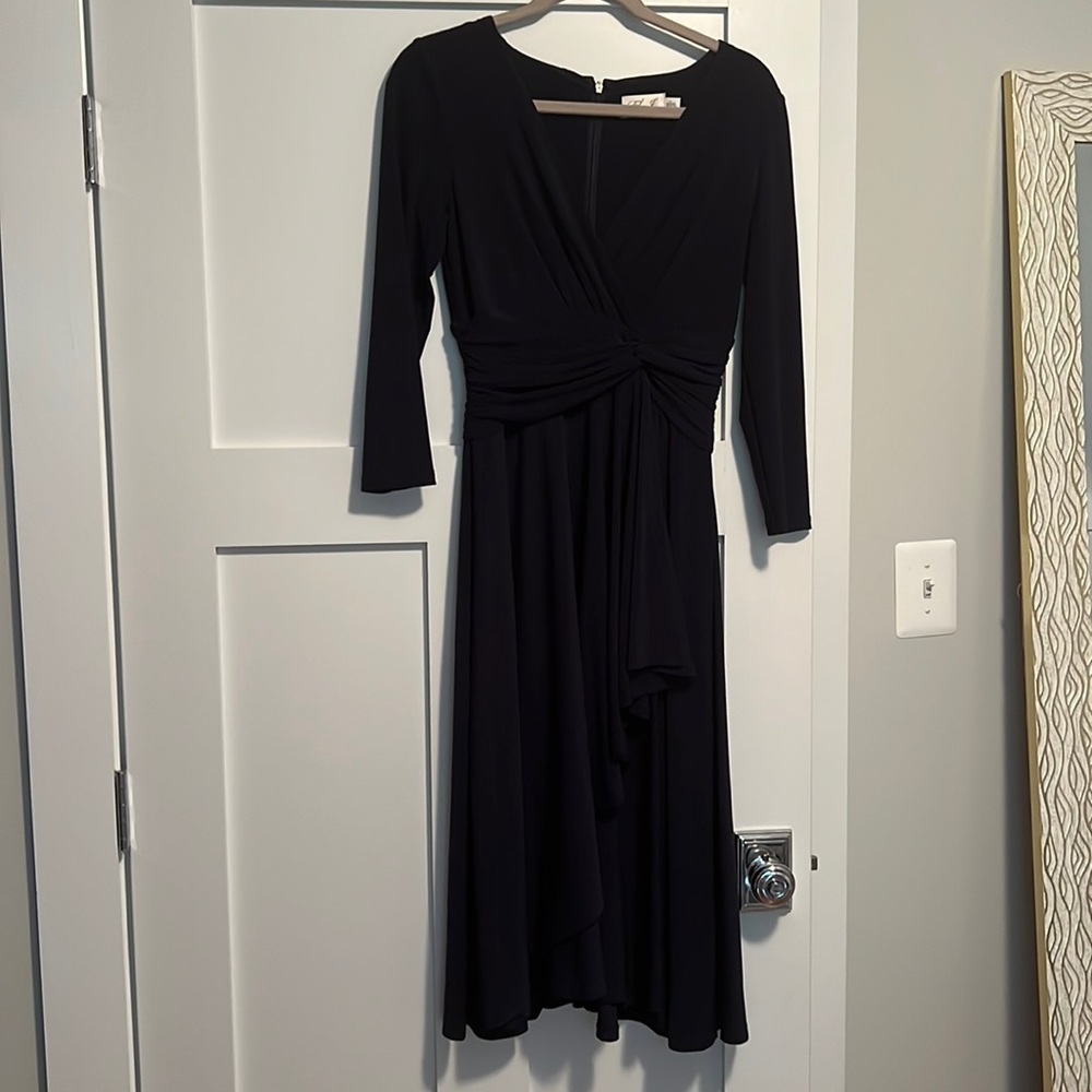 Quarter sleeved navy Eliza J dress